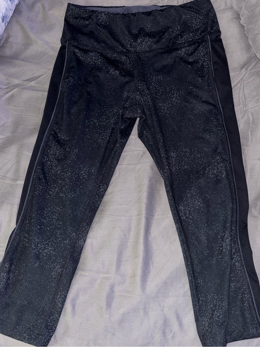 Brooks Black Shimmer Capri Leggings - Picture 2 of 5